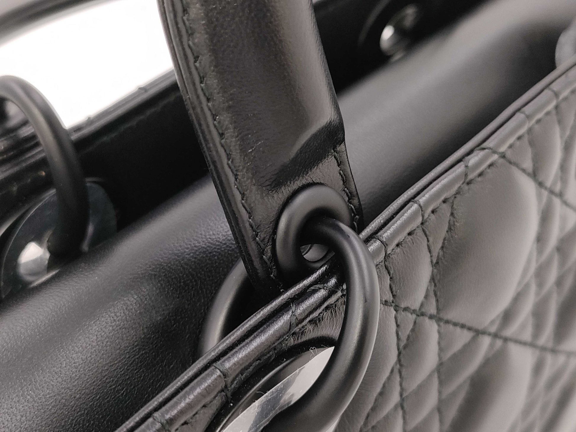 Dior Christian Dior Lady Dior Cannage Black Hardware 2-Way Handbag Shoulder Bag Leather Black Handbag