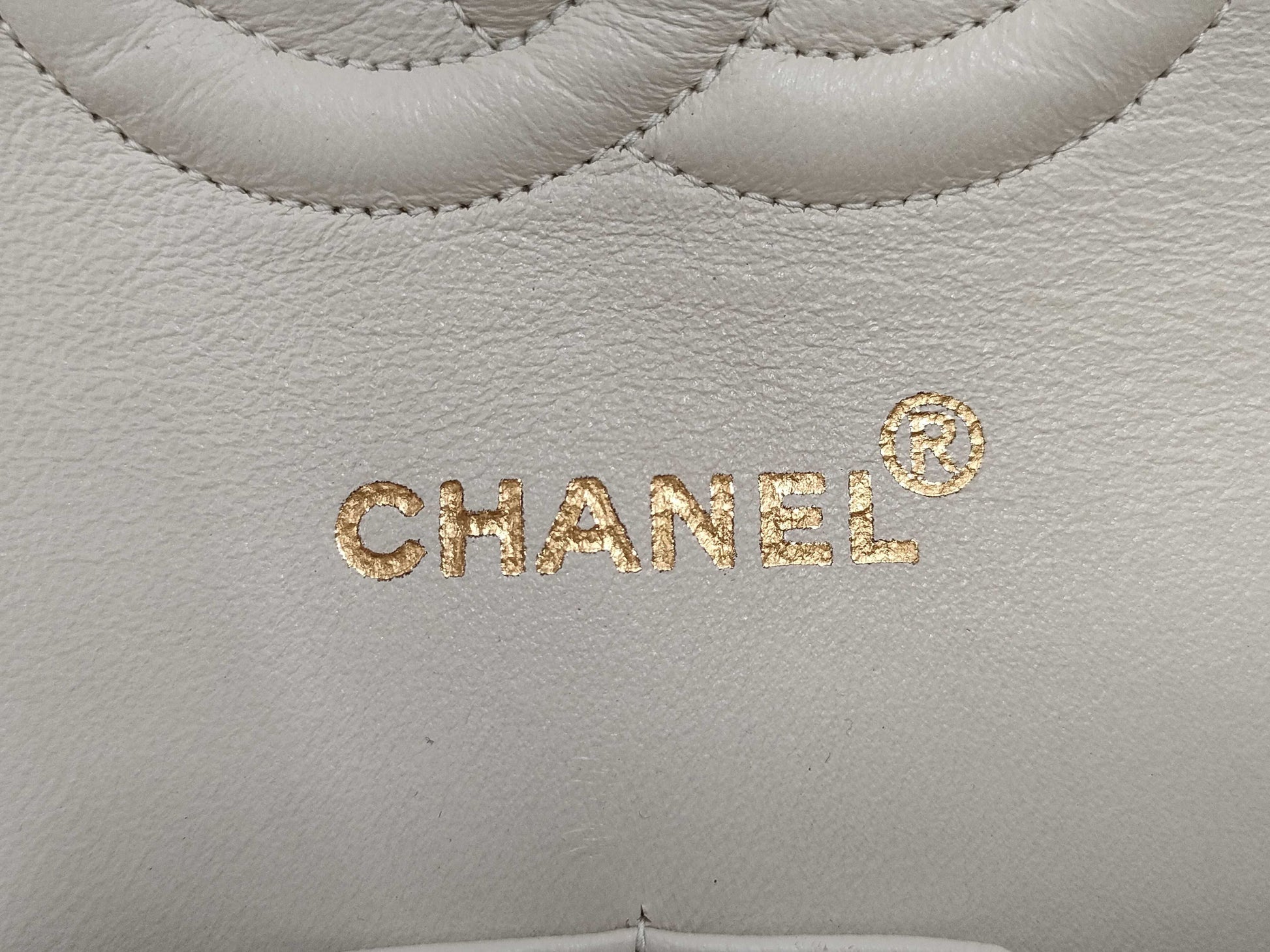 CHANEL Matelasse 25 Beige Lambskin Shoulder Bag with Box and Guarantee Card