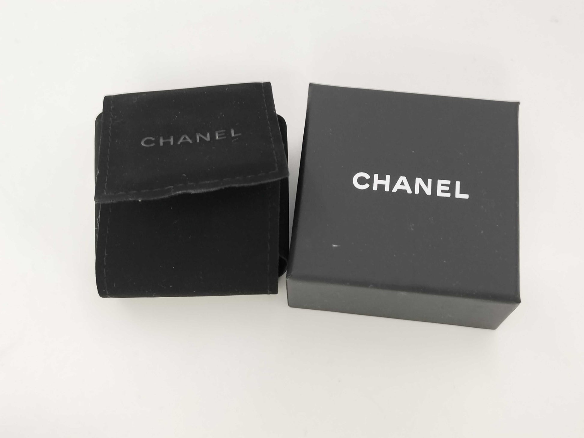 CHANEL A22C Coco Mark Rhinestone Drop Earrings