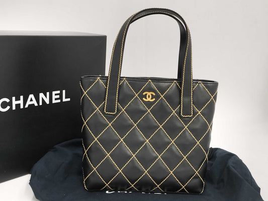CHANEL Wild Stitch Calfskin Black GD Hardware Tote Bag A18126