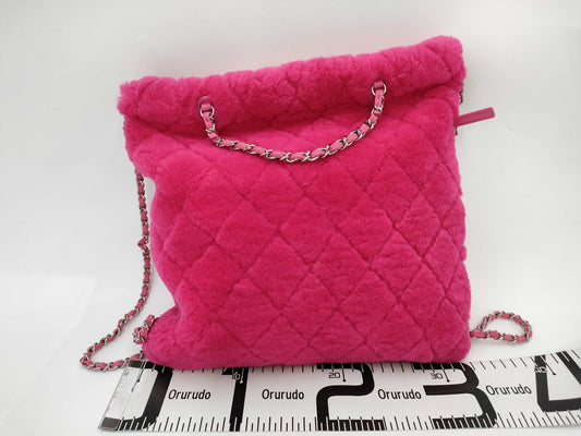 CHANEL Coconeige 2-Way Chain Shoulder Backpack Shearling & Lambskin Chanel Coconeige 2-Way Chain Shoulder Bag Backpack