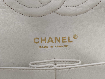 CHANEL Caviar Skin Double Flap Matelasse Chain Shoulder Bag White 9 Series Shoulder Bag
