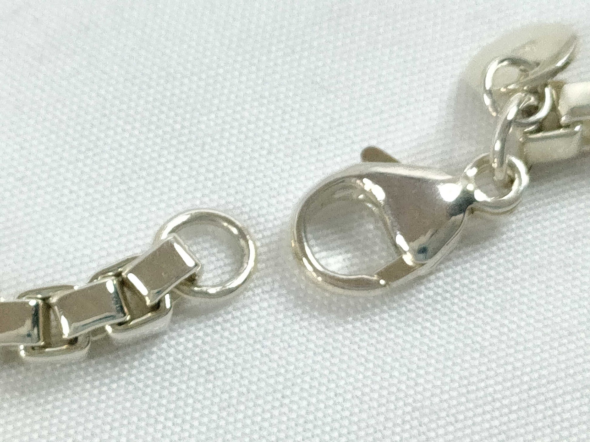 Tiffany & Co. Tiffany Venetian Bracelet Bracelet Bangle