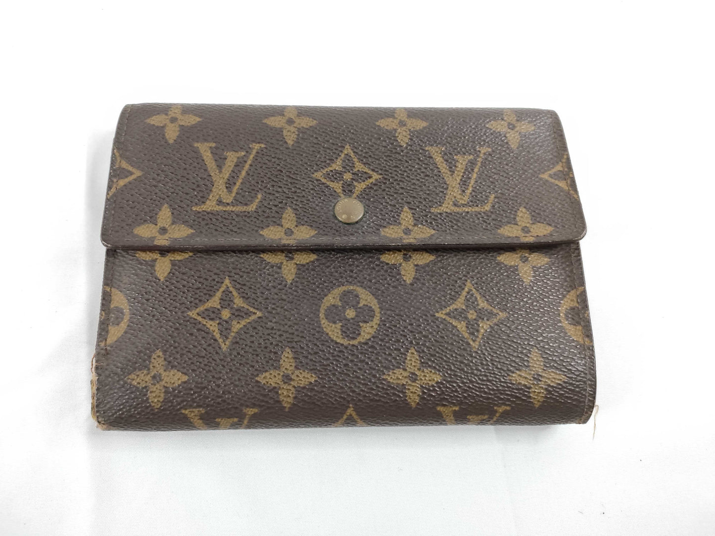 LOUIS VUITTON Monogram Louis Vuitton Monogram Wallet