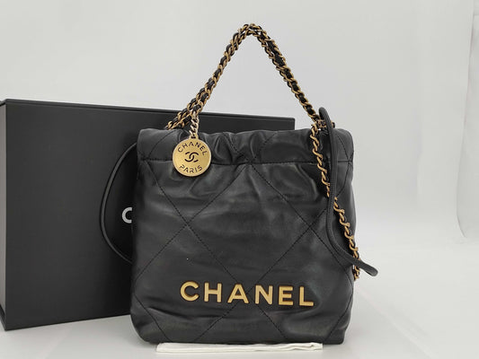 CHANEL CHANEL 22 Shoulder Bag Calfskin Shoulder Bag