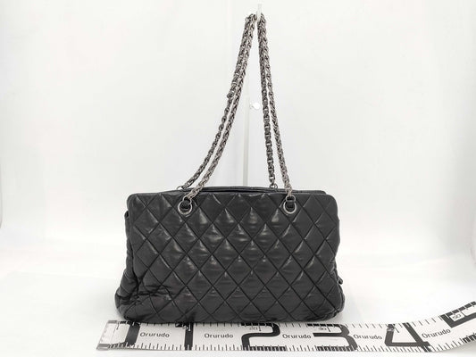 CHANEL Paris Moscow Line Lambskin Handbag