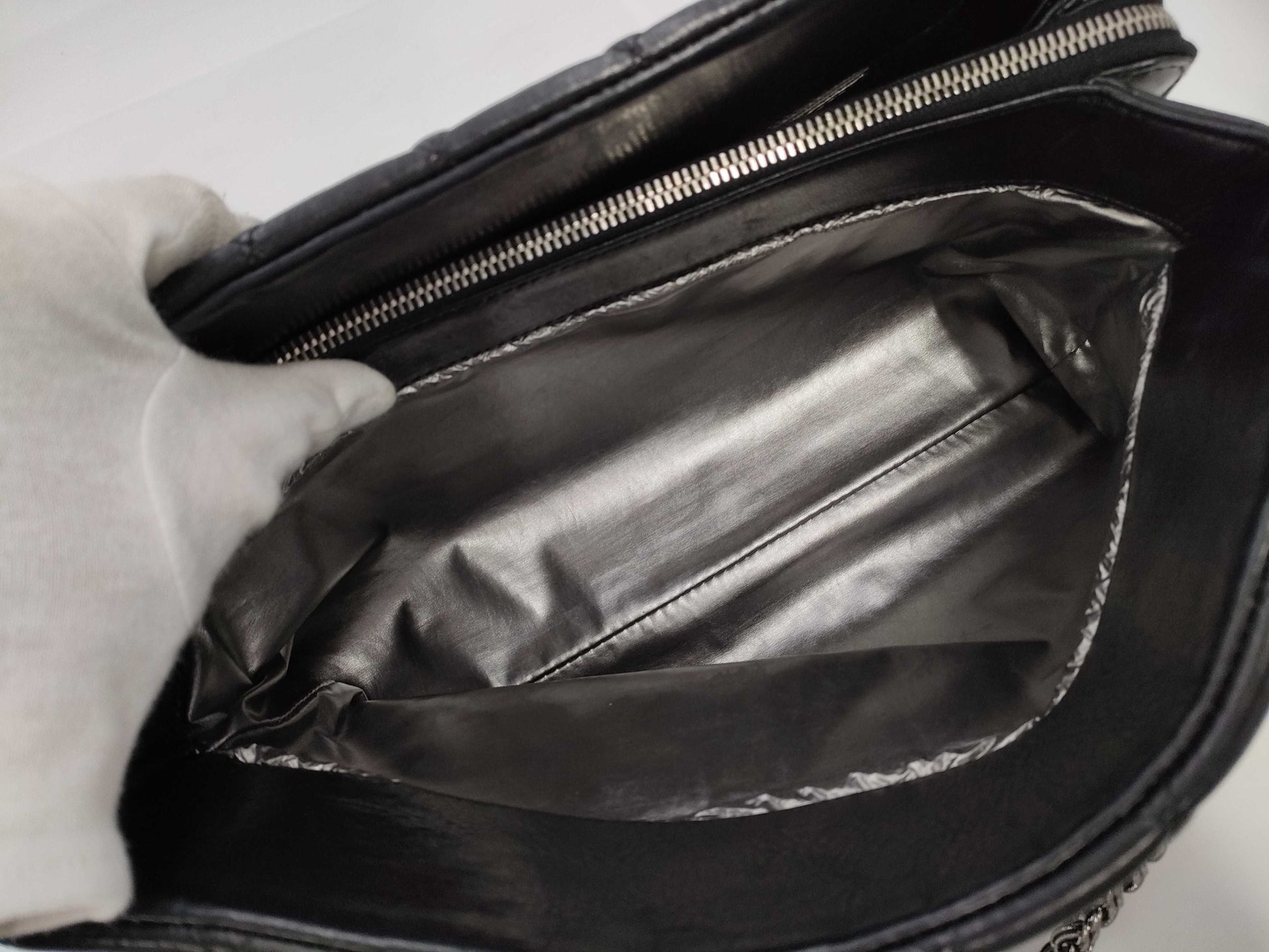 CHANEL Paris Moscow Line Lambskin Handbag