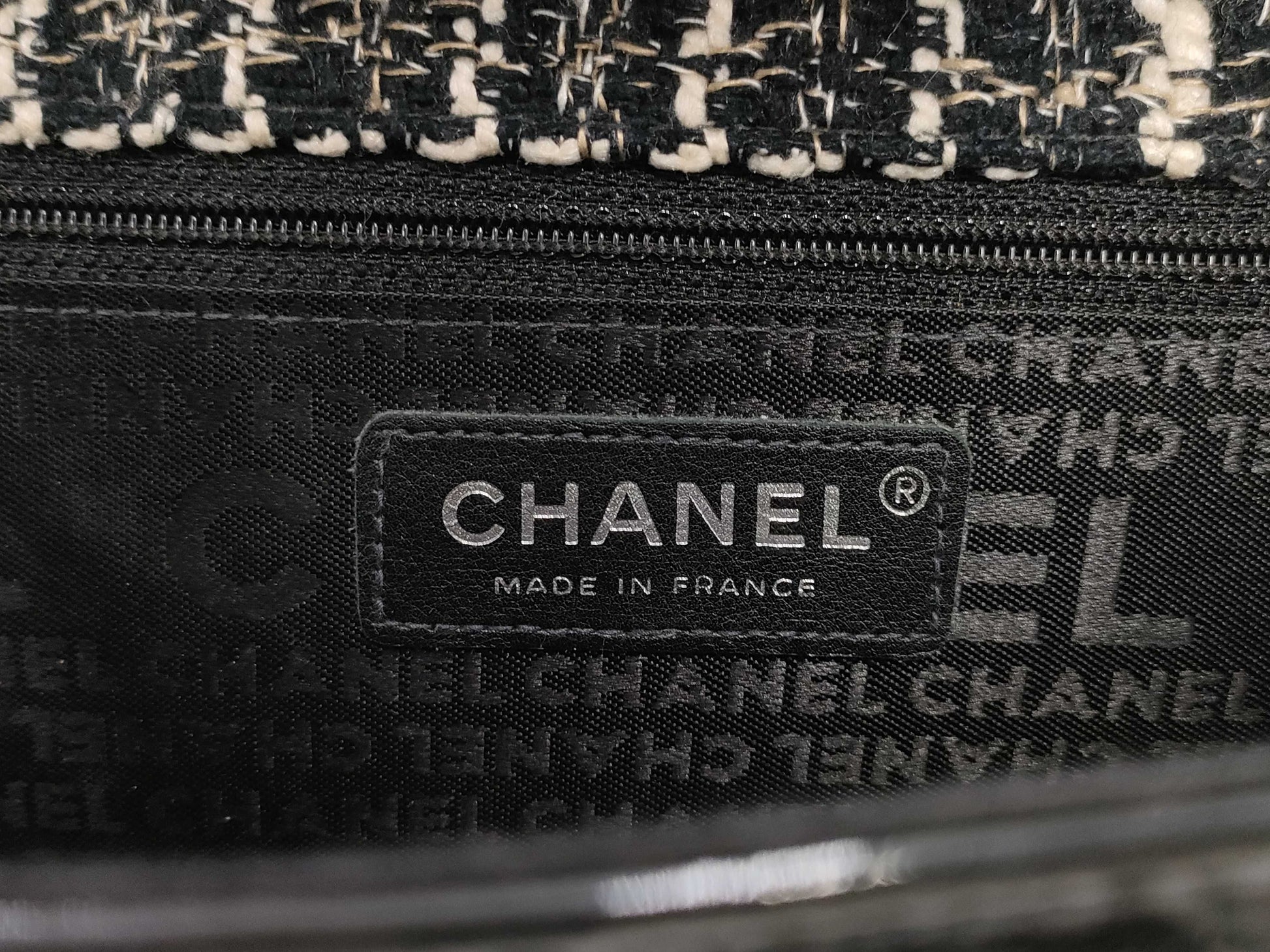 CHANEL Tweed Patent Shoulder Bag