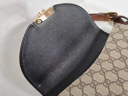 GUCCI GG Shoulder Bag with Dust Bag