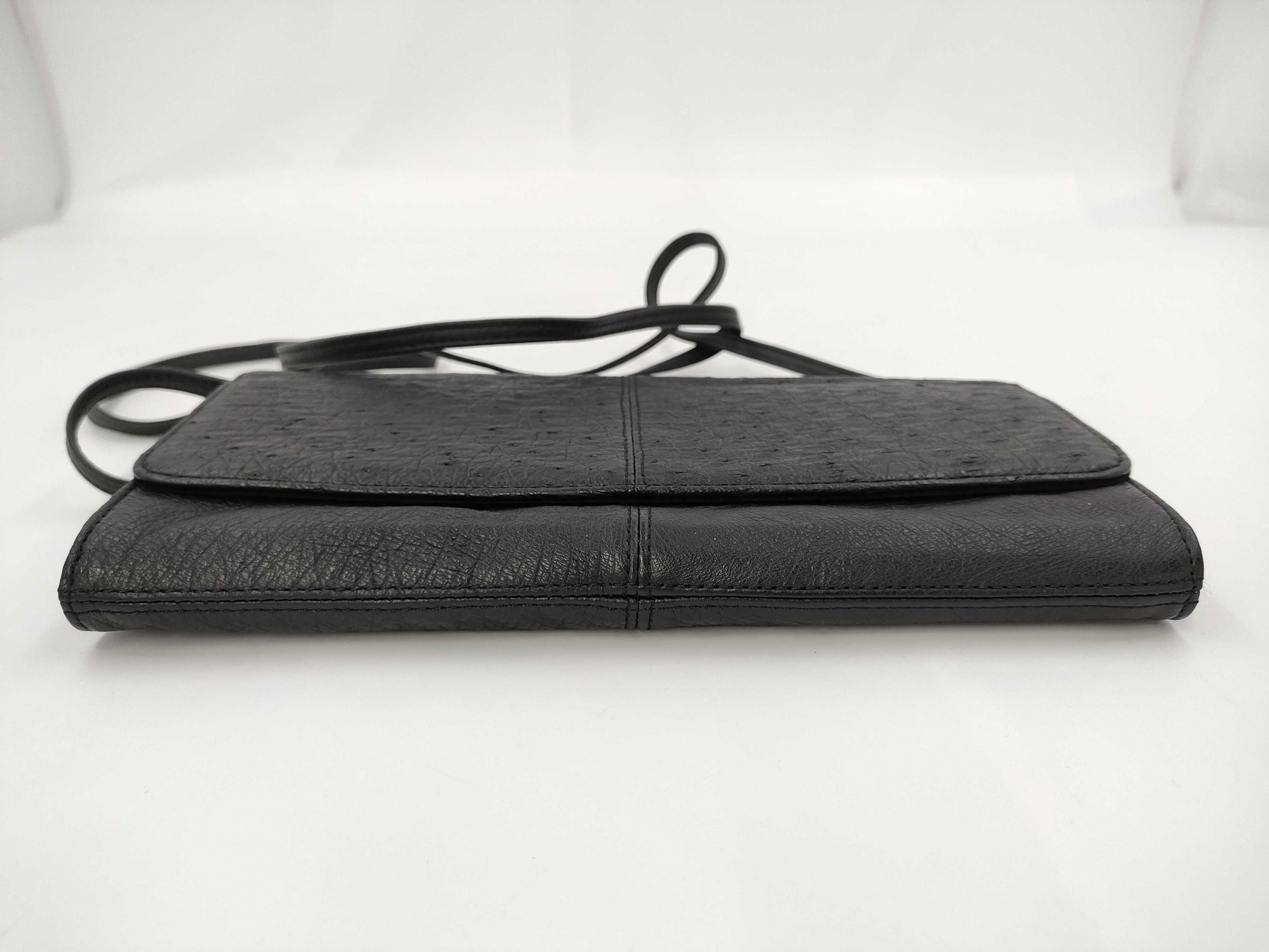 Ostrich No-Brand Shoulder Bag