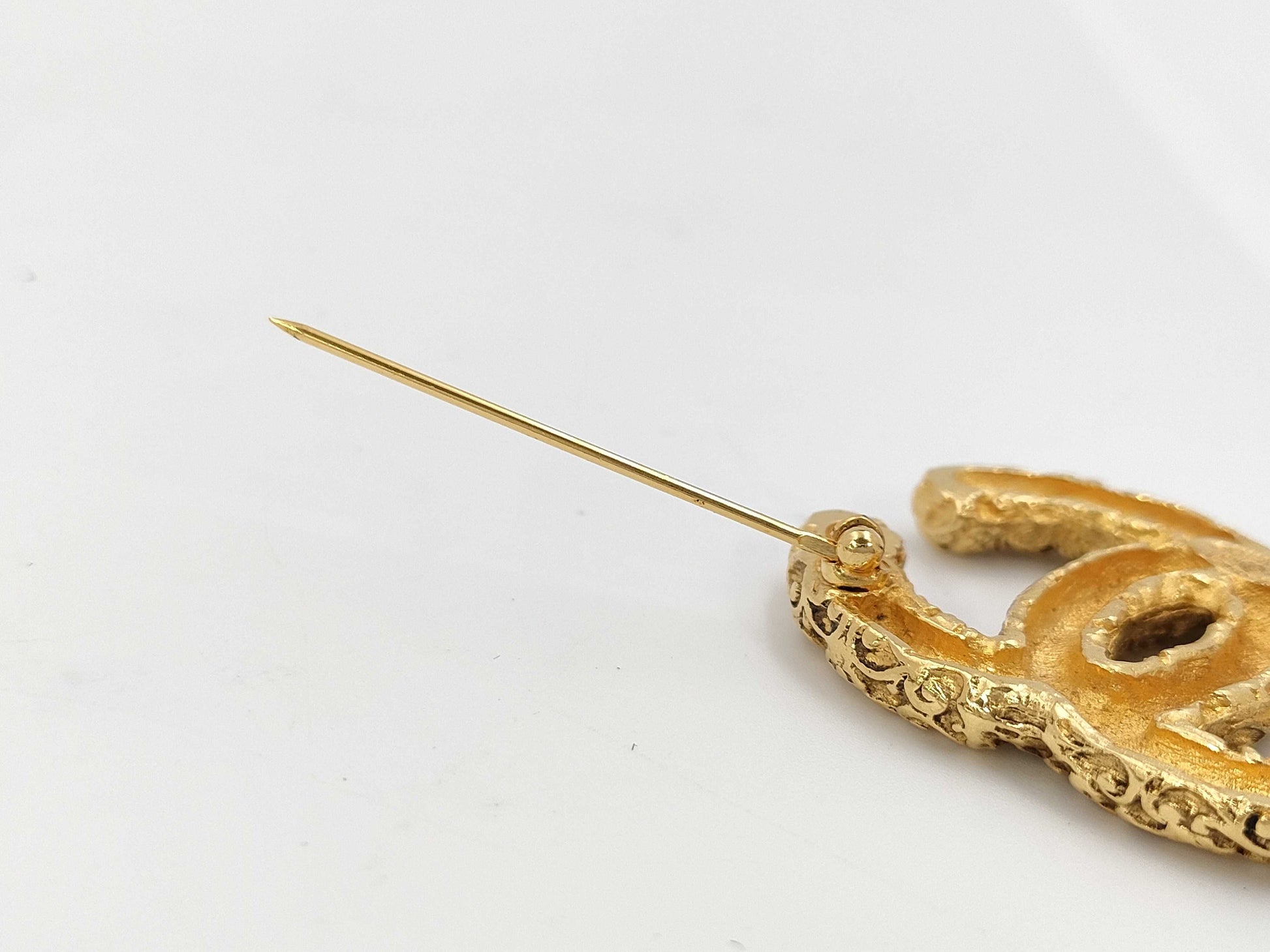 CHANEL Chanel accessories brooch