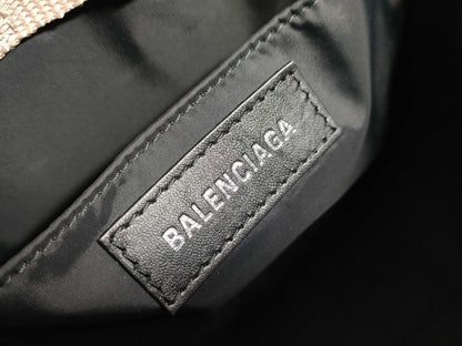 BALENCIAGA Amy Messenger Bag 656106