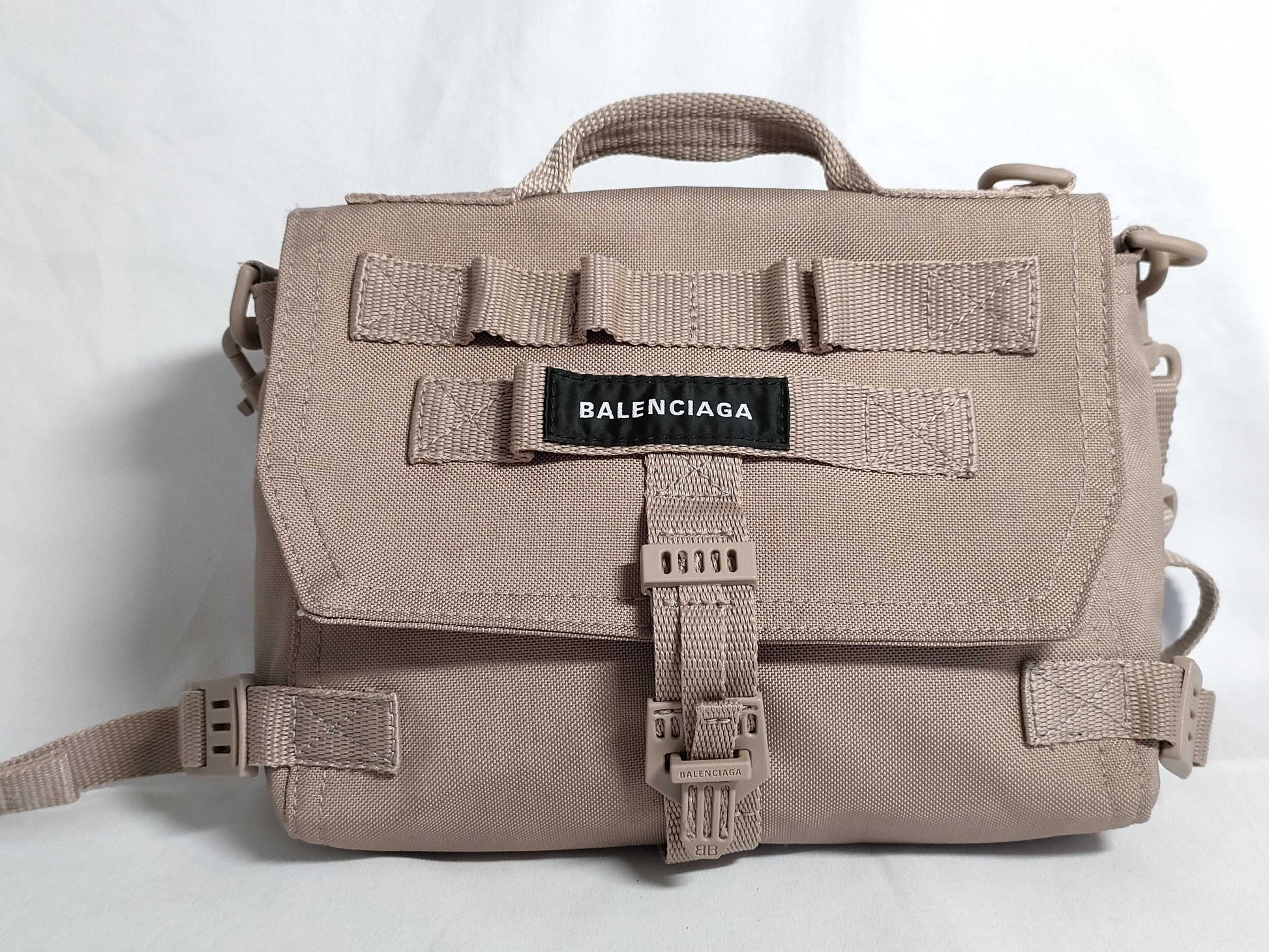 BALENCIAGA Amy Messenger Bag 656106
