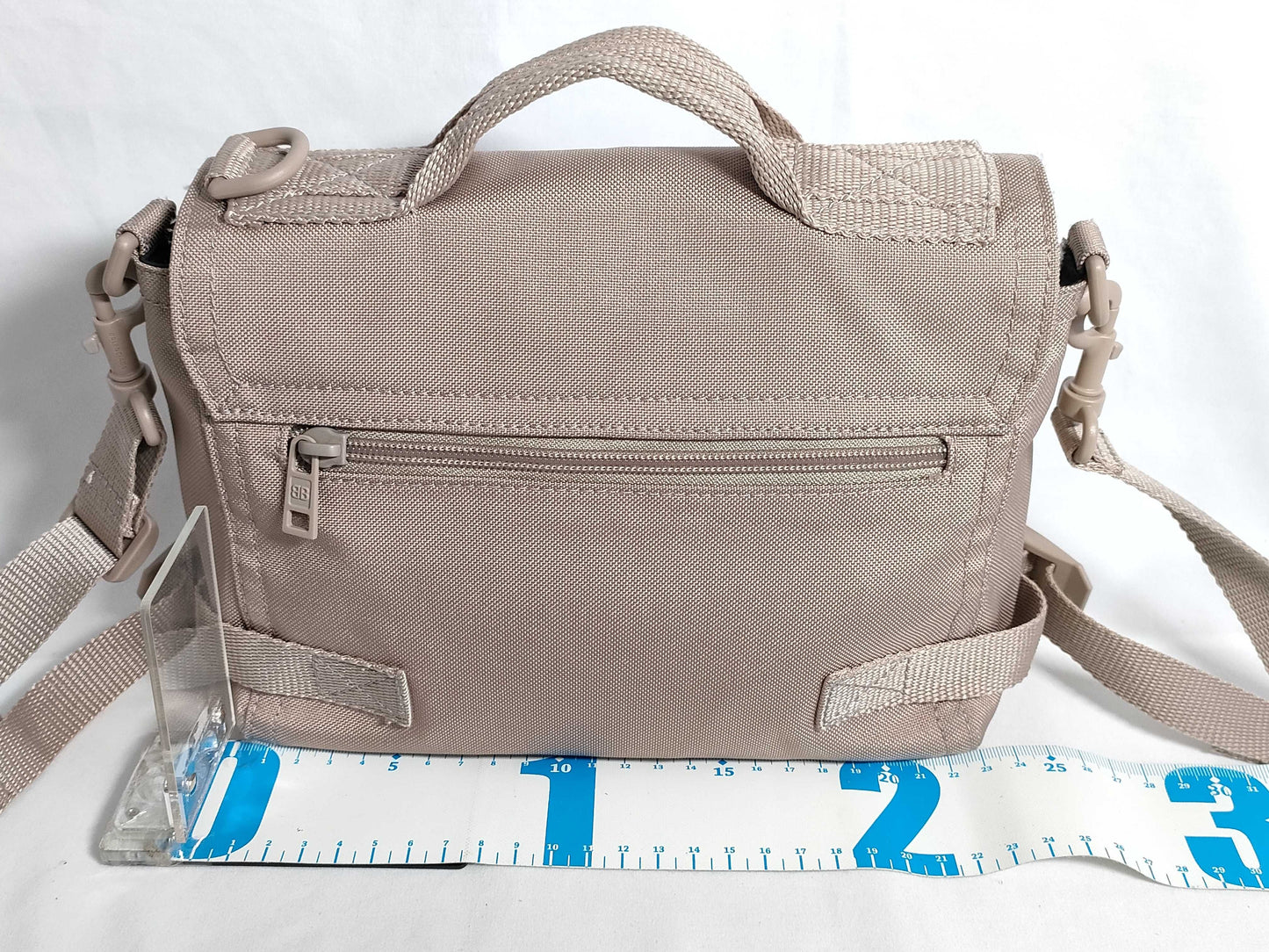BALENCIAGA Amy Messenger Bag 656106