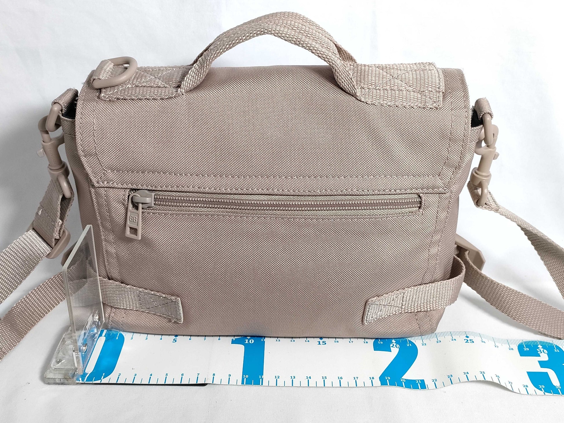 BALENCIAGA Amy Messenger Bag 656106