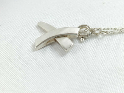 Tiffany & Co. Tiffany Graffiti Kiss Bracelet Bracelet Bangle