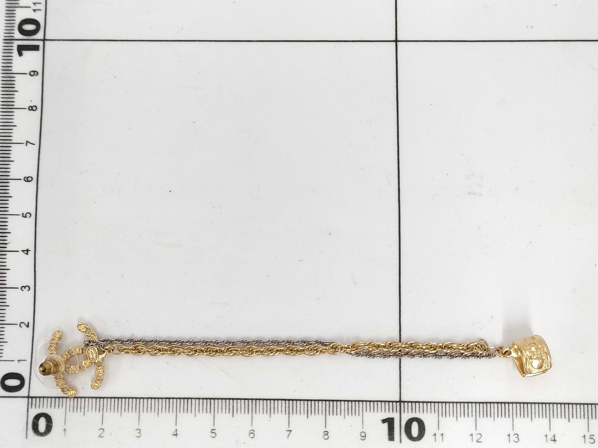 CHANEL 20P Ear Cuff/Piercing