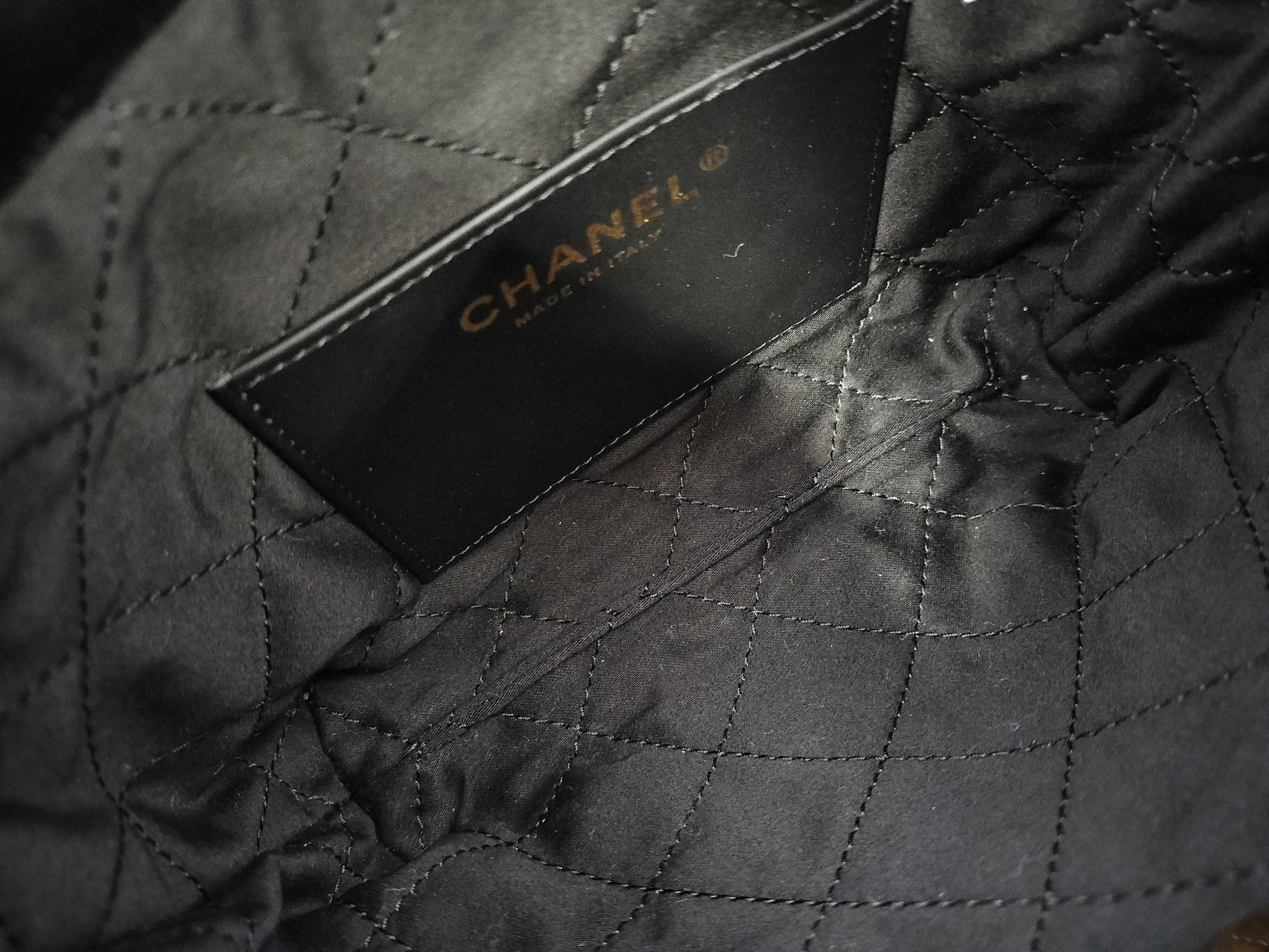 CHANEL Lamb Shiny Calfskin 22 Shoulder Bag, Unused