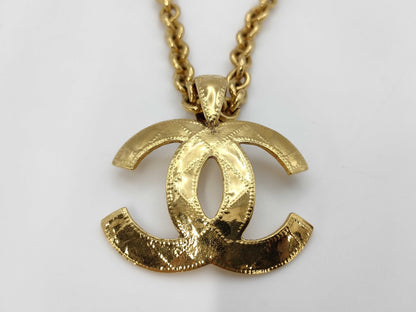 CHANEL Coco 94P Necklace