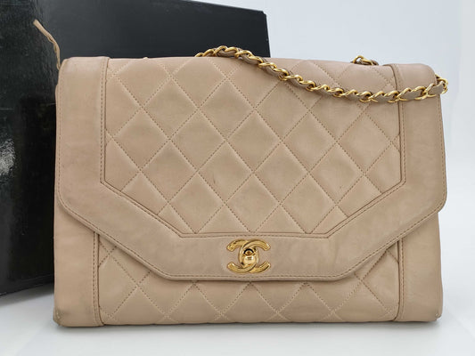 CHANEL Matelasse Chain Shoulder Bag 1804371 Shoulder Bag