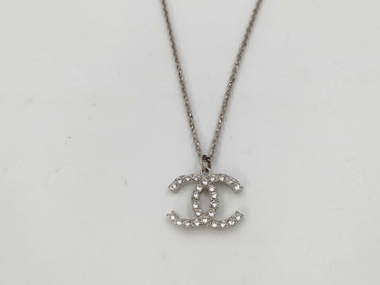 CHANEL Coco Mark Rhinestone Pearl Long C20B Necklace