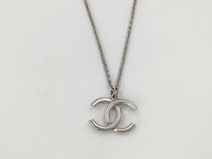 CHANEL Coco Mark Rhinestone Pearl Long C20B Necklace
