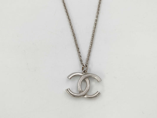 CHANEL Coco Mark Rhinestone Pearl Long C20B Necklace