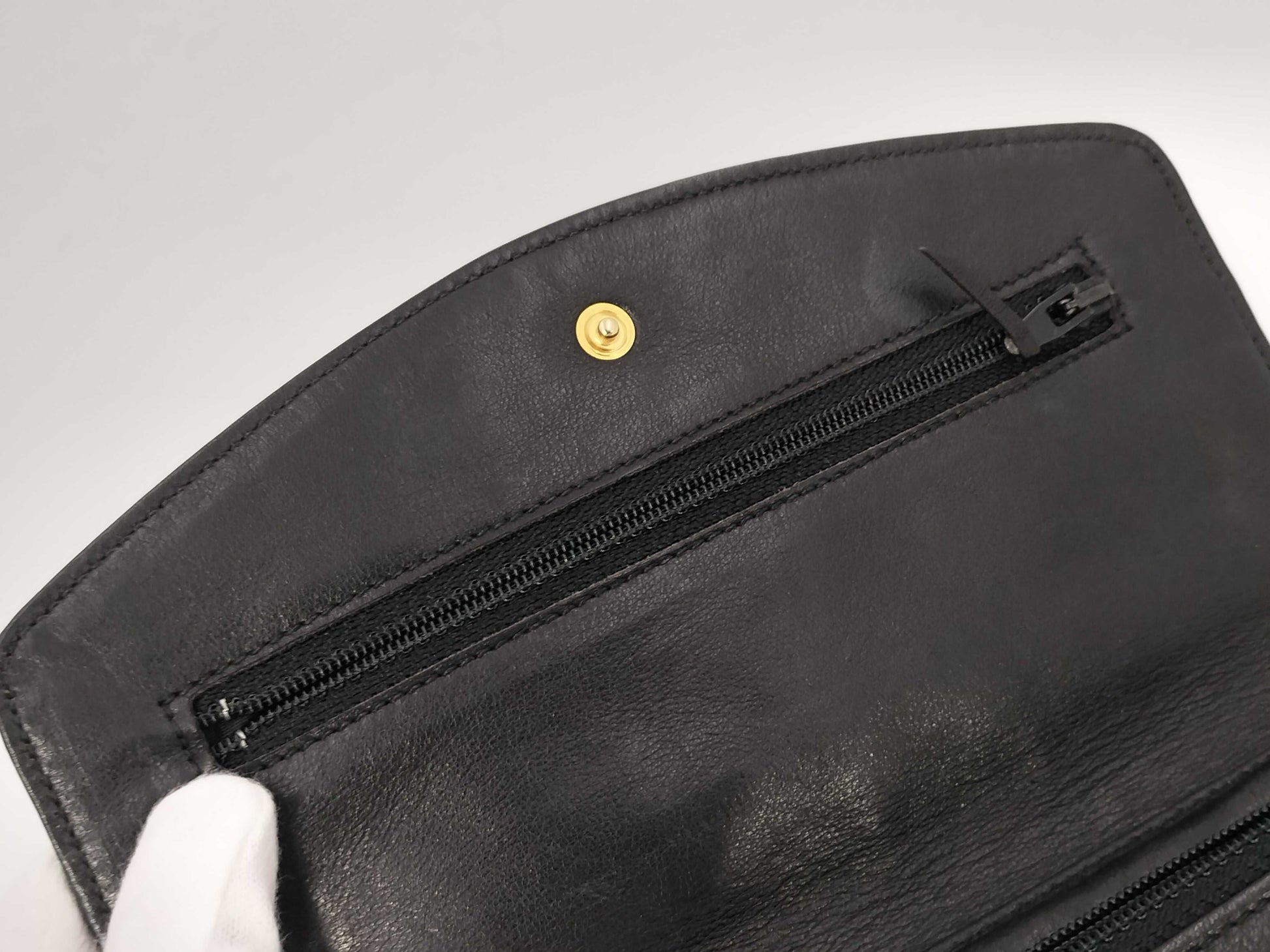 CHANEL Caviar Skin Coco Mark Chain Wallet Black G Hardware 4th Series with Sticker Card Included Shoulder Bag