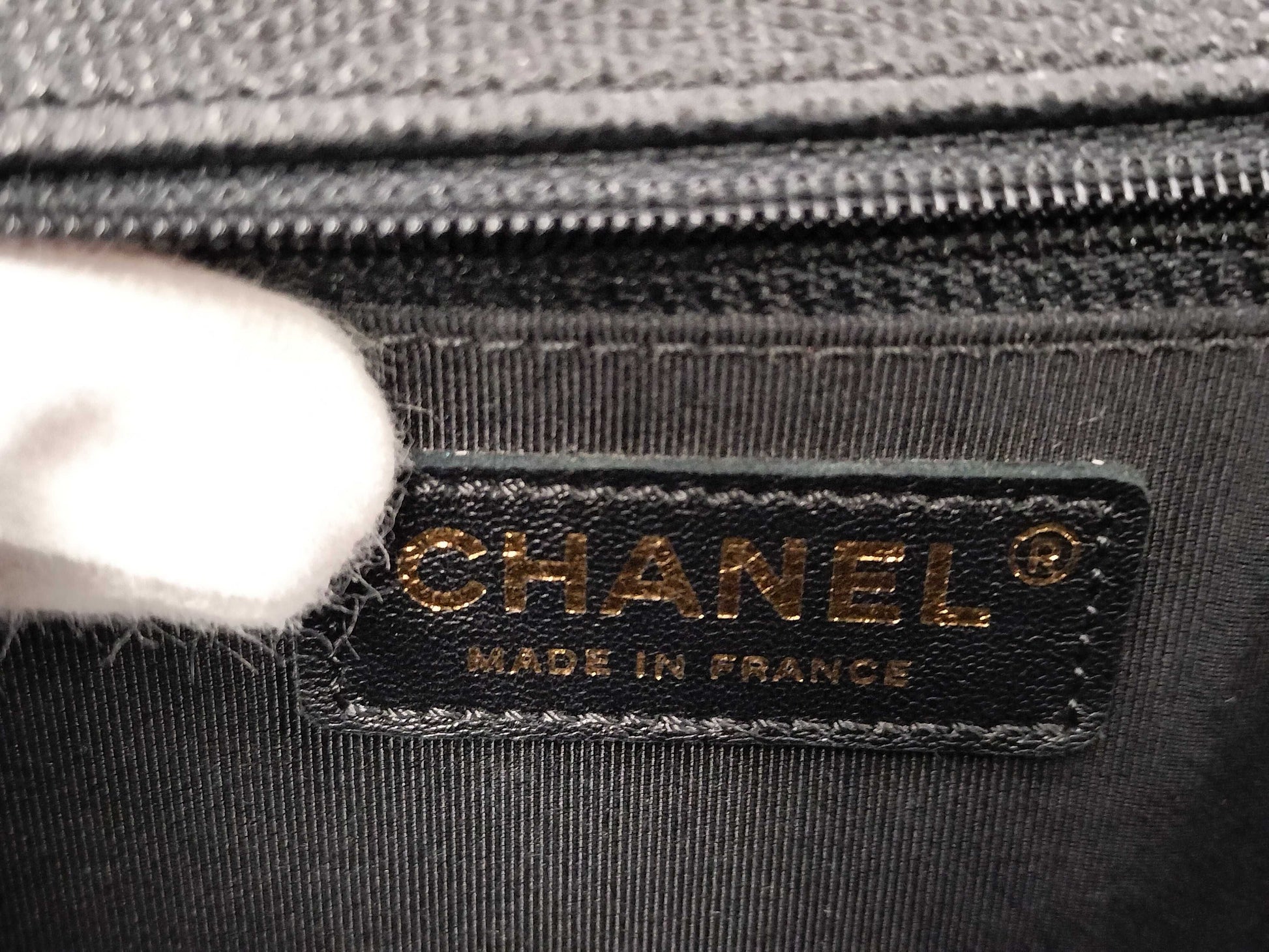 CHANEL Matelasse Boy Chanel Chain Shoulder Bag