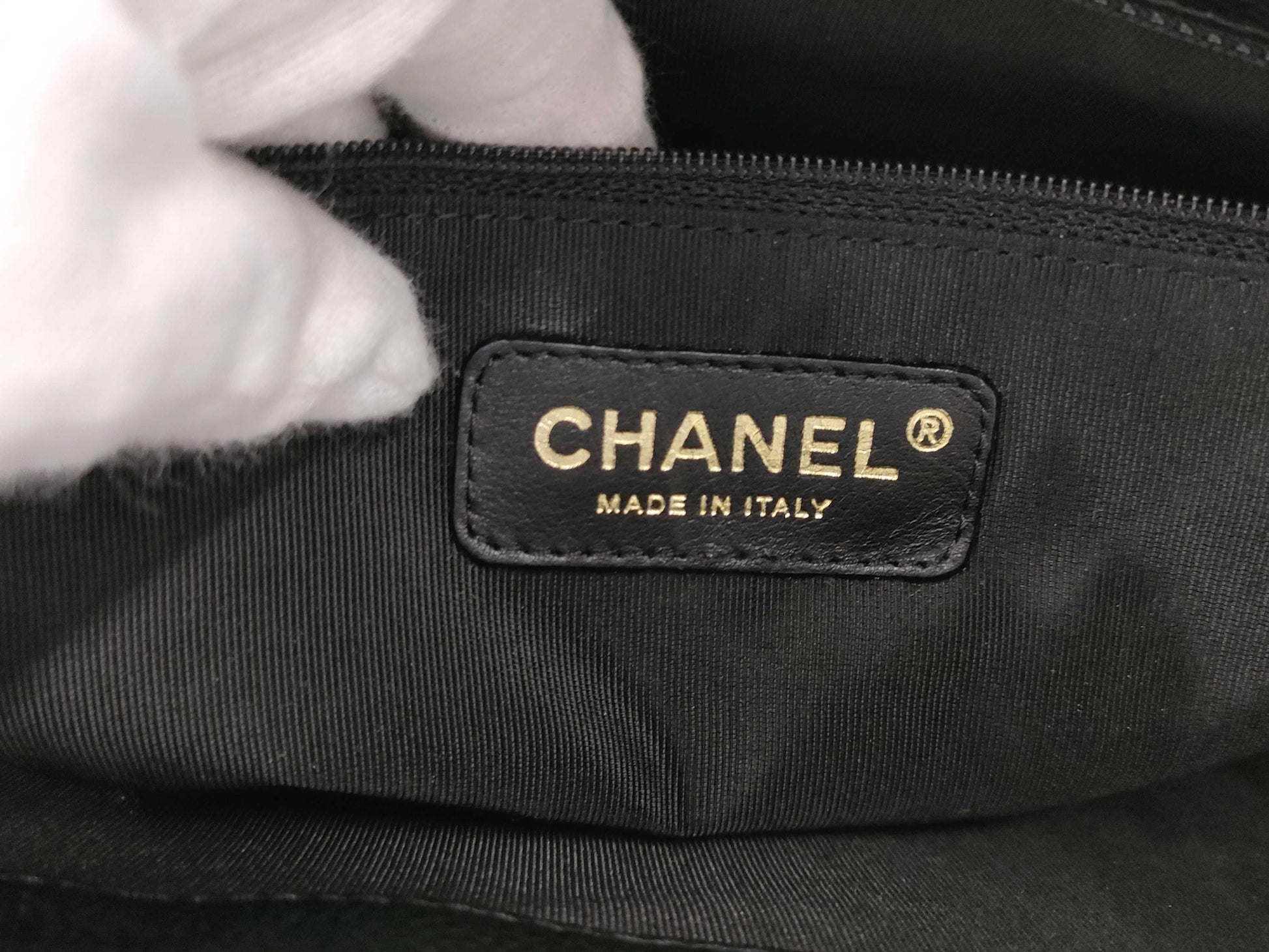 CHANEL Matelasse GST Chain Tote, Unused, Stored, Caviar Skin, Box, Bag, Card, and Sticker Included