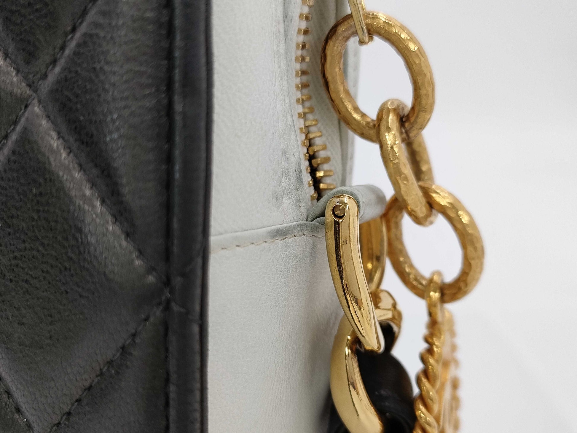 CHANEL CHANEL 2-Face Matelasse Chain Shoulder Bag, Black x White, Card and Sticker Included, Rare