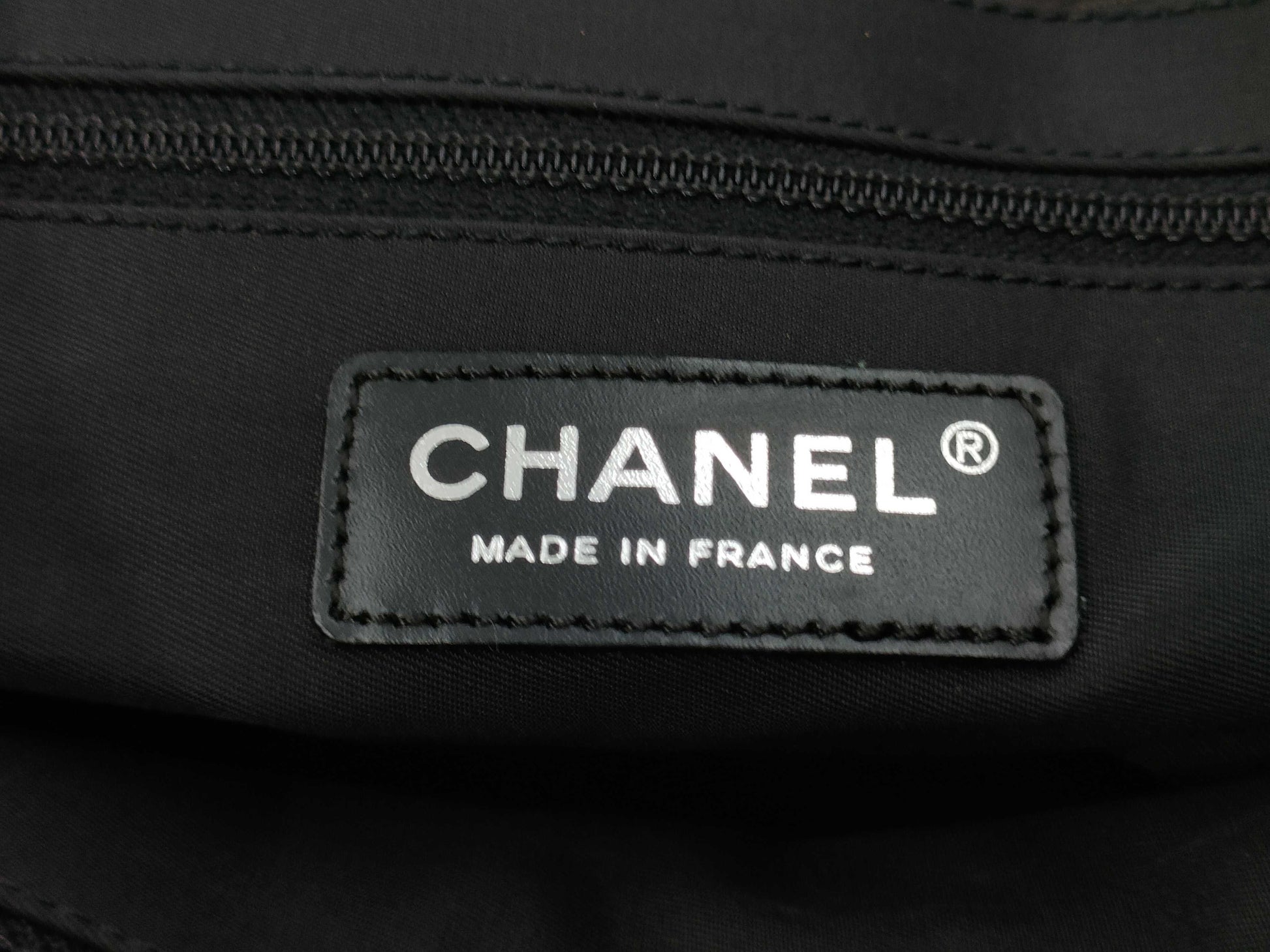 CHANEL New Travel Line Tote Bag MM Coco Mark Black 10 Series Tote Bag