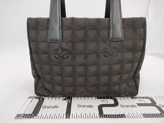 CHANEL New Travel Line Tote Bag MM Coco Mark Black 10 Series Tote Bag