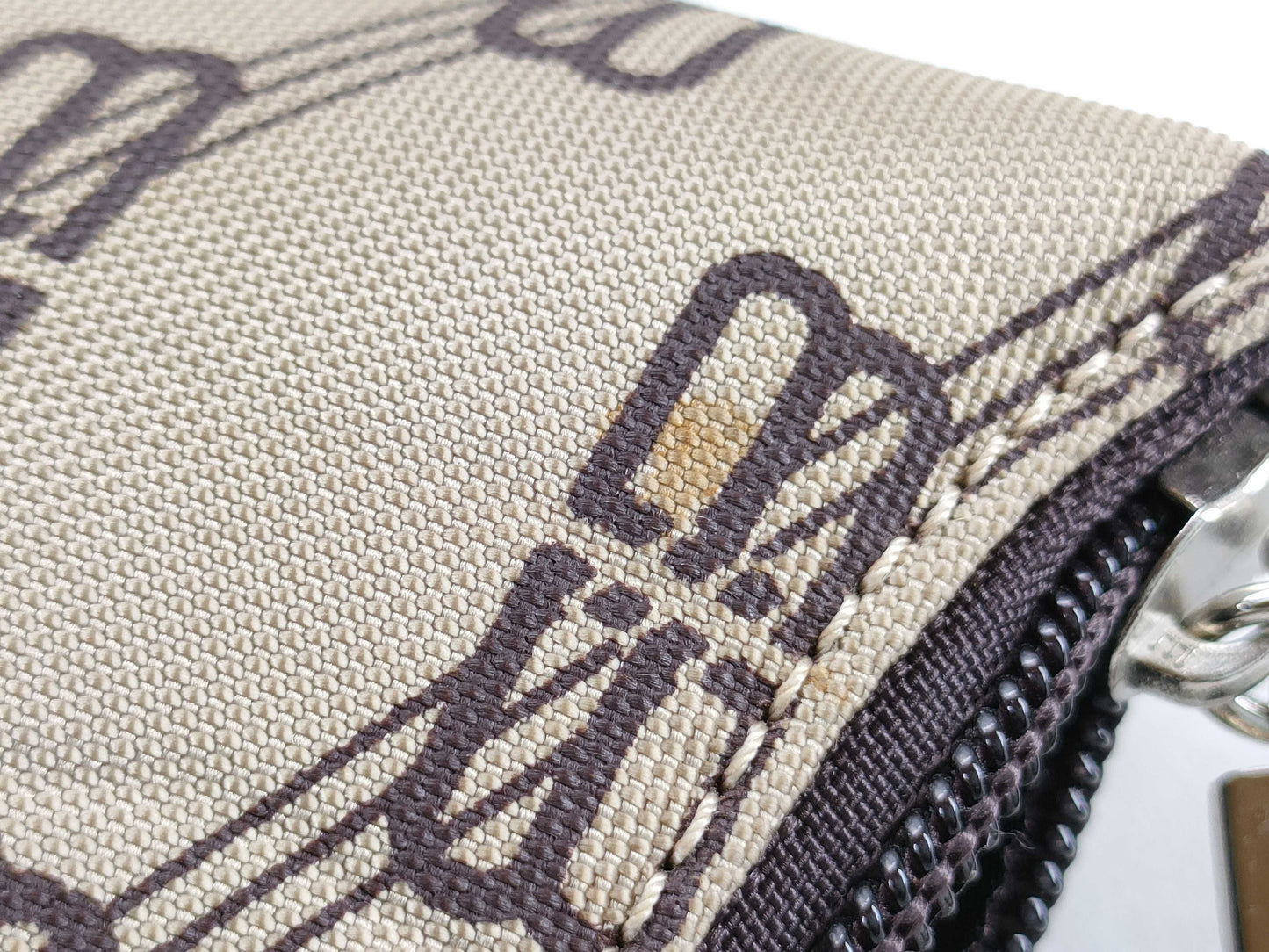 BALENCIAGA all-over print one-shoulder bag in beige nylon