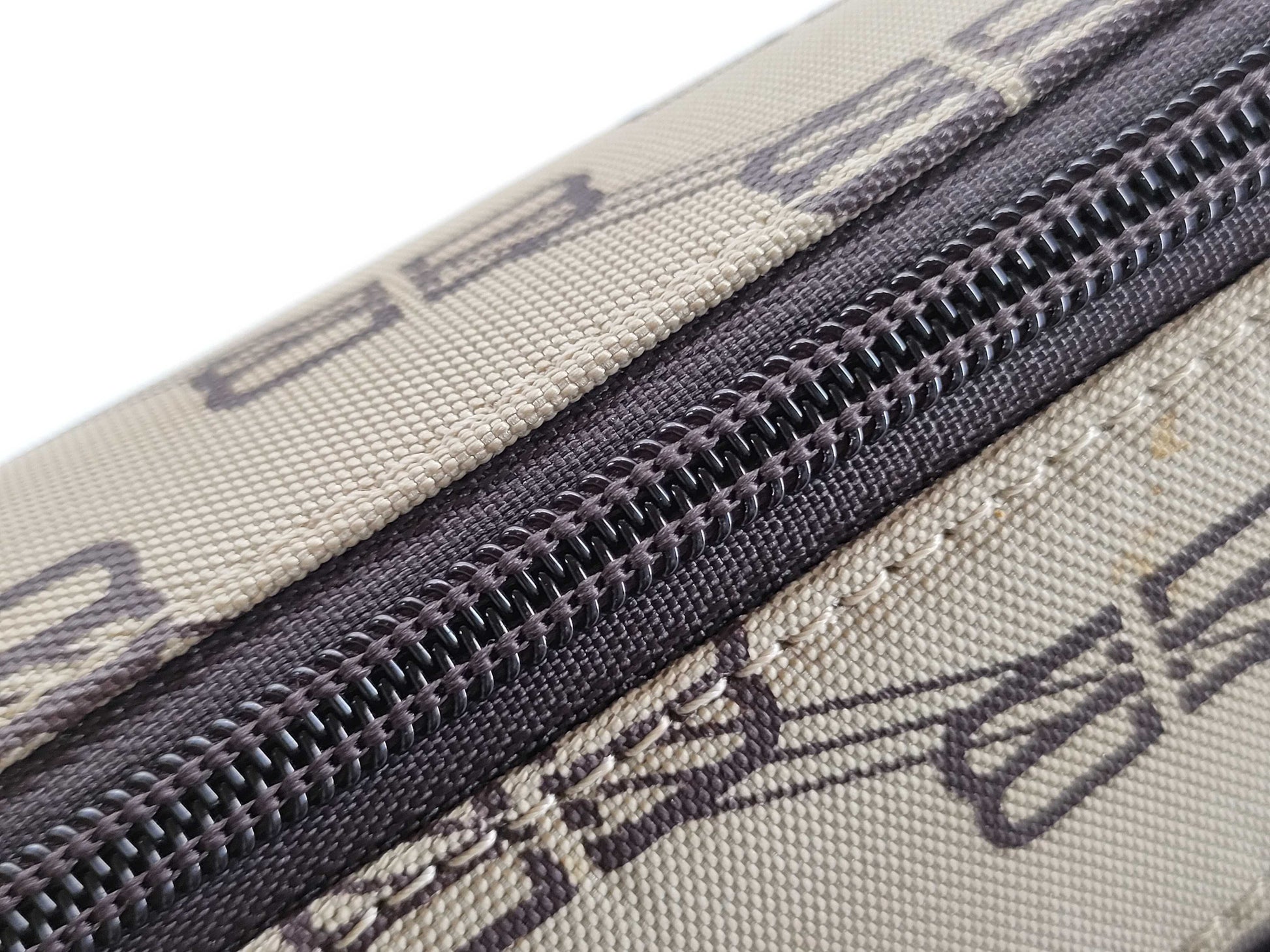 BALENCIAGA all-over print one-shoulder bag in beige nylon