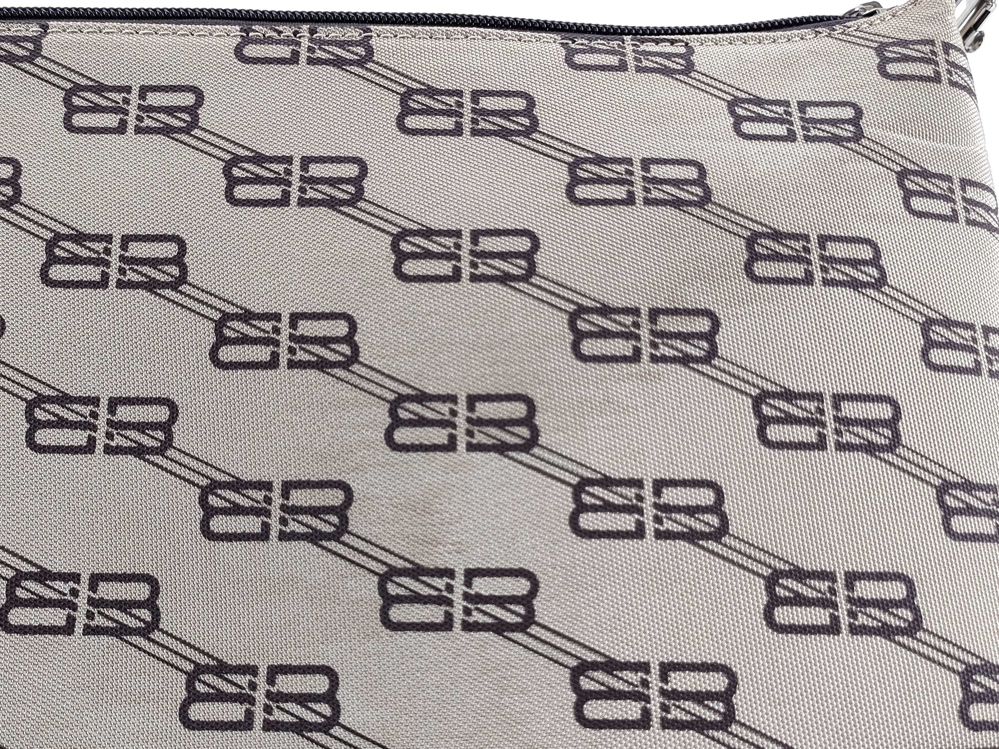 BALENCIAGA all-over print one-shoulder bag in beige nylon