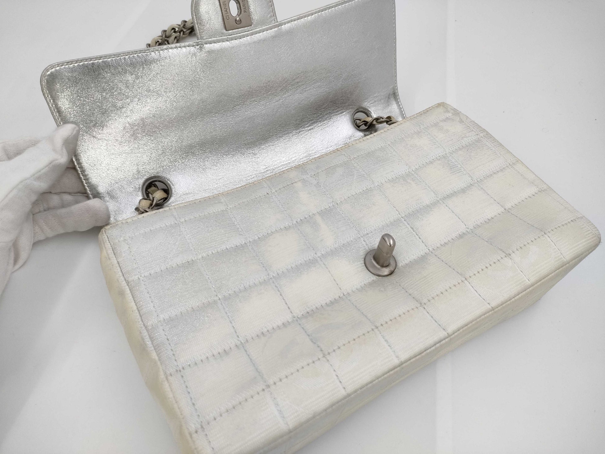 CHANEL New Travel Line Chain Silver Shoulder Bag
