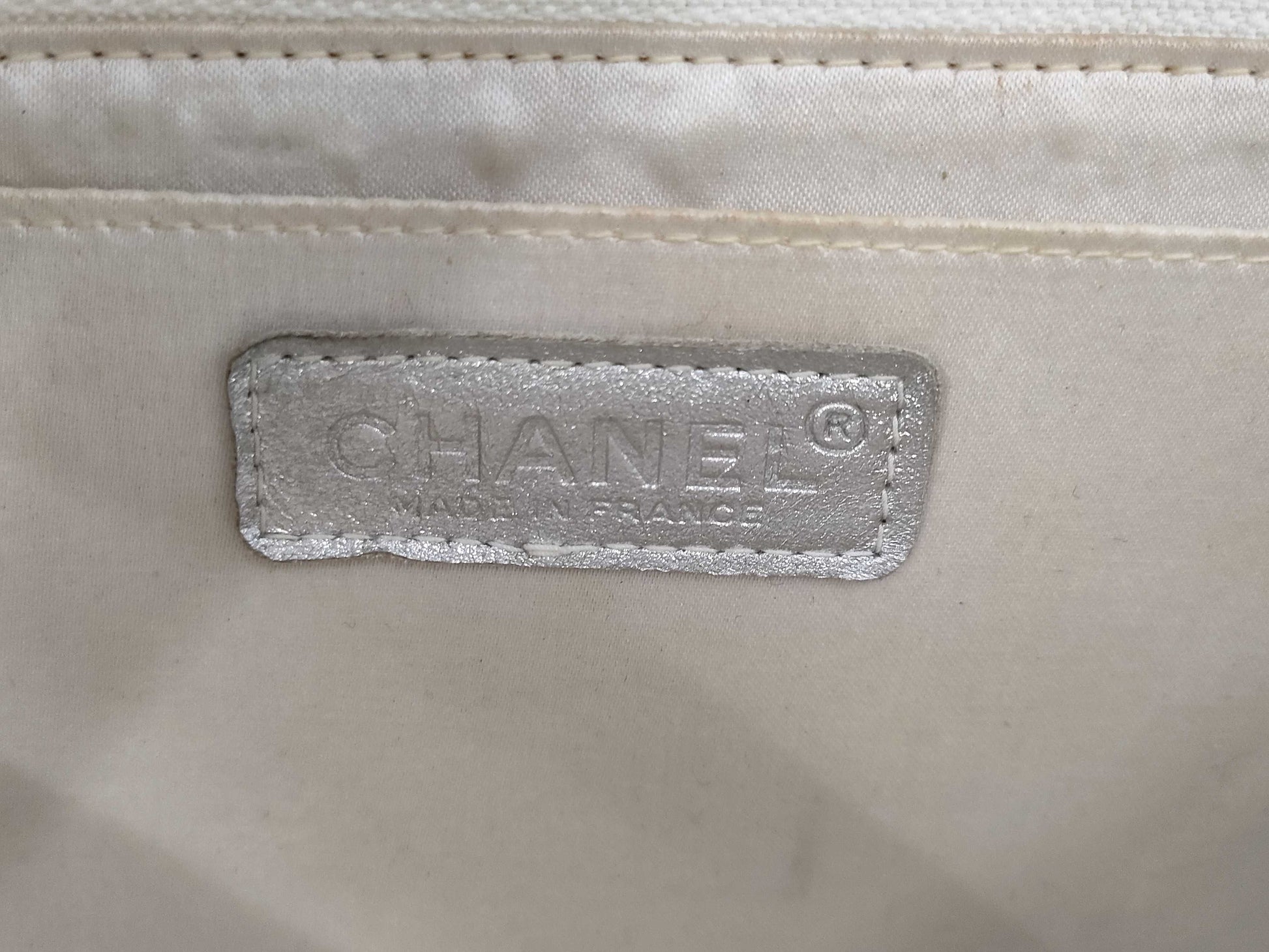 CHANEL New Travel Line Chain Silver Shoulder Bag