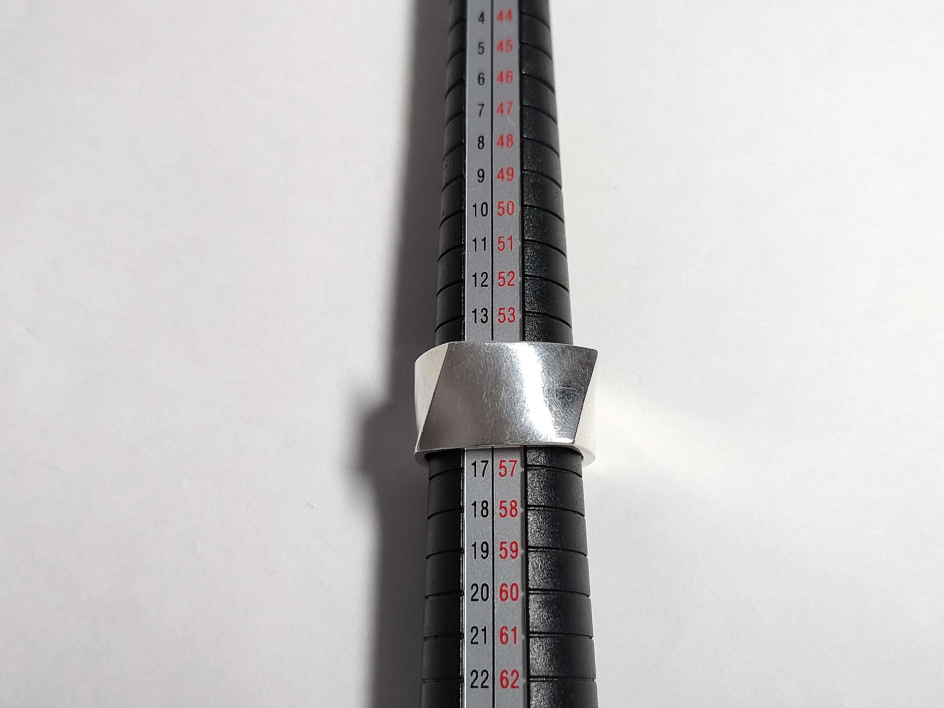 Tiffany & Co. Frank Gehry Torque Wide Ring, size 15