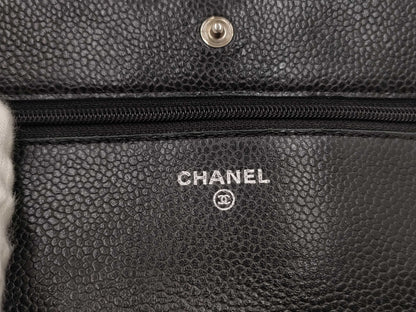 CHANEL Boy Chanel Caviar Skin Matelasse Chain Shoulder Bag No. 21