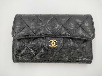 CHANEL Matelasse Medium Flap Wallet in Caviar Leather