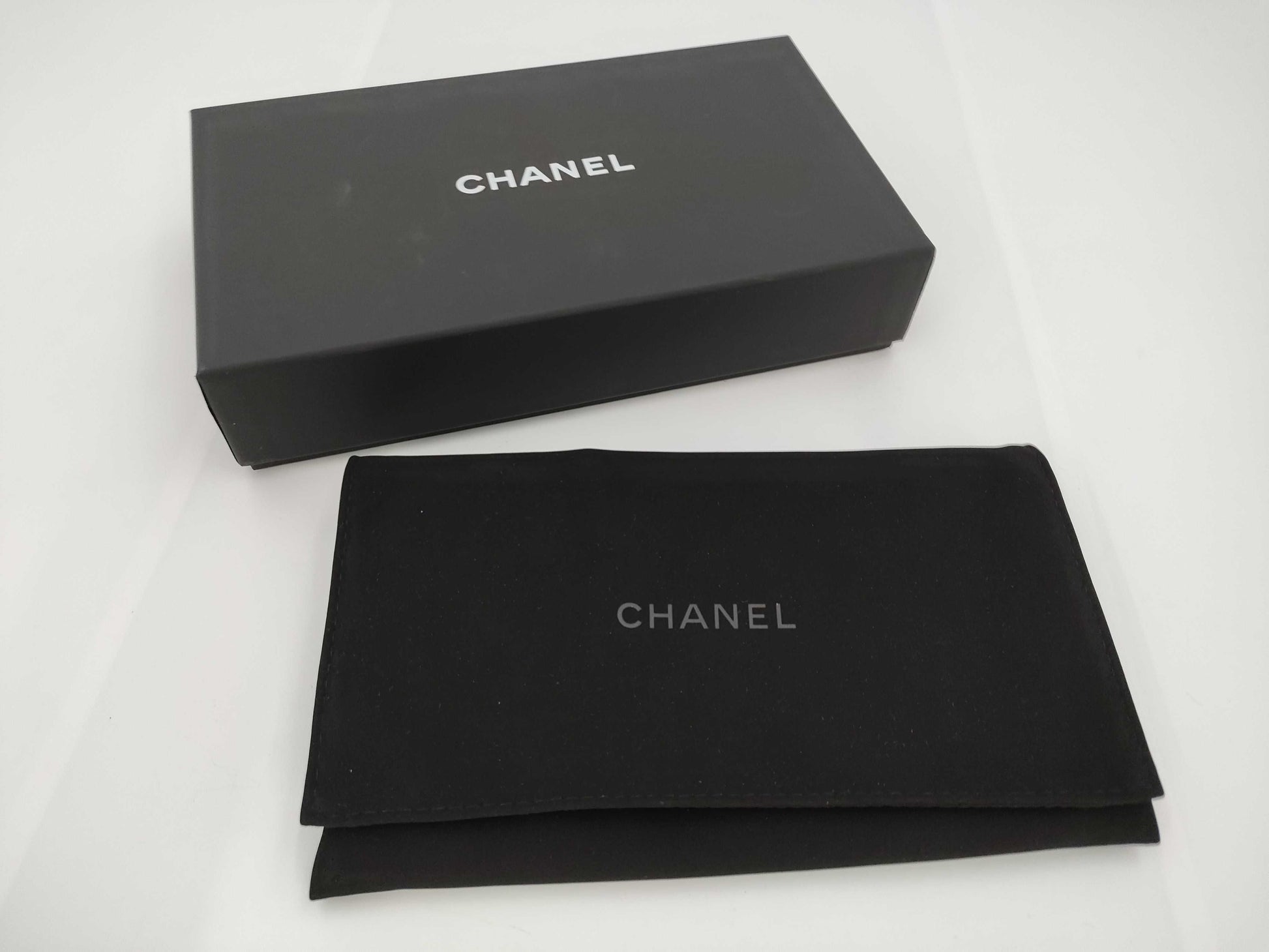 CHANEL Matelasse Medium Flap Wallet in Caviar Leather