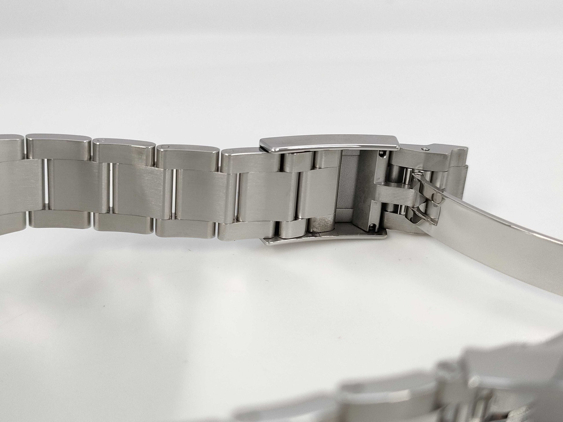 ROLEX 126500LN FOR1609 White Dial Men's Watch