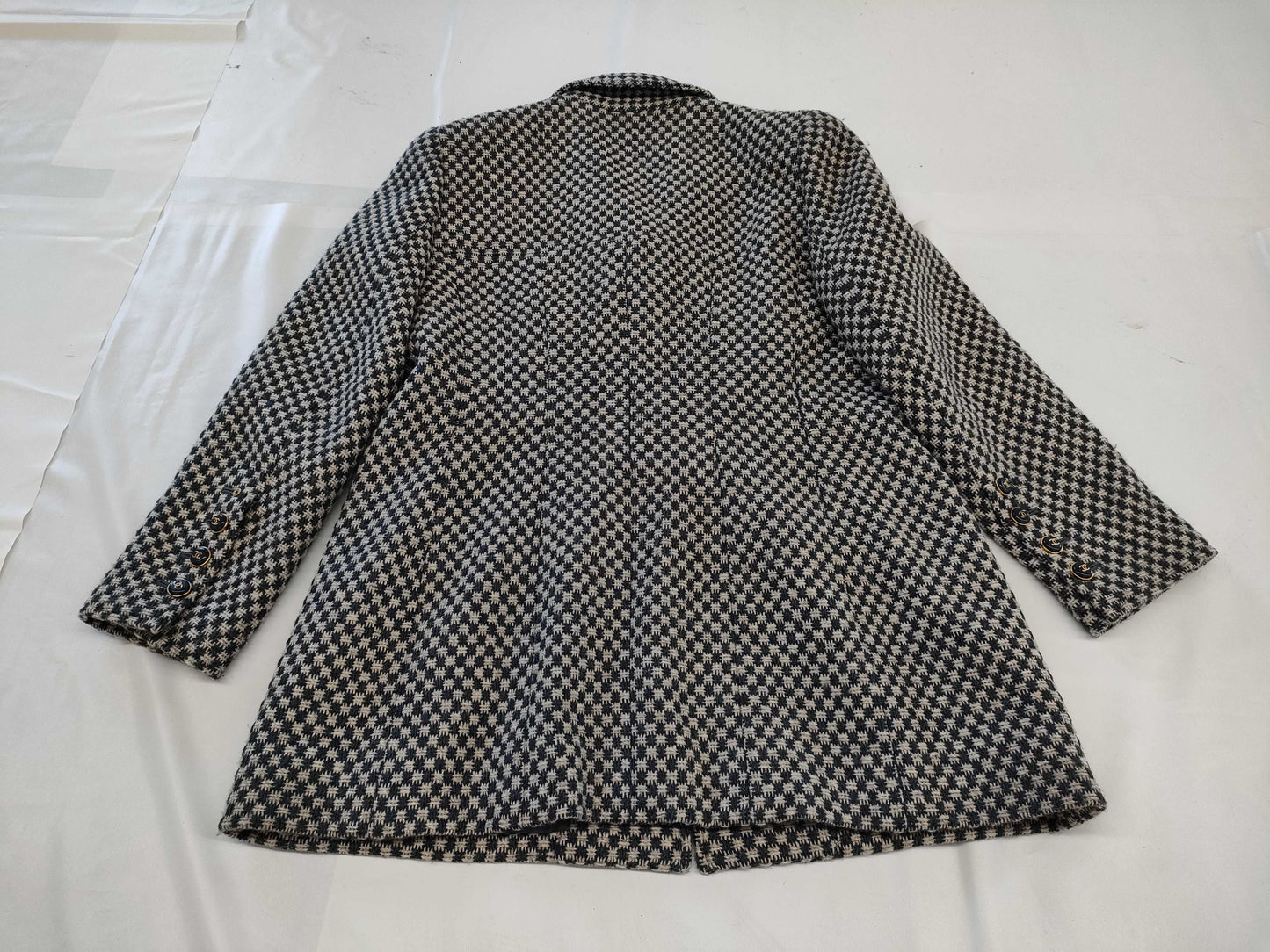 CHANEL Tweed Jacket 95A Size 46