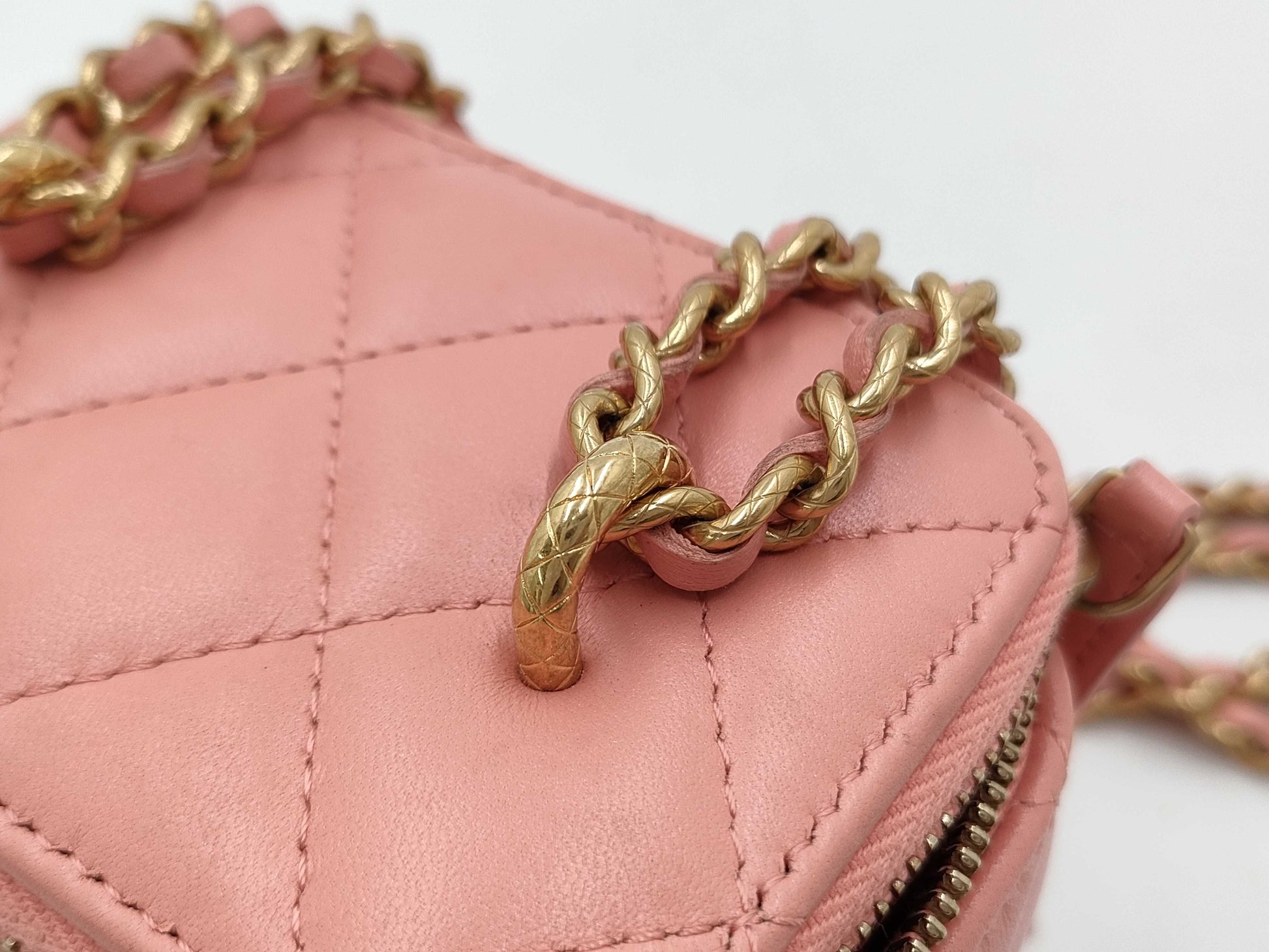 CHANEL Vanity Chain Shoulder Bag Pink Vanity Bag