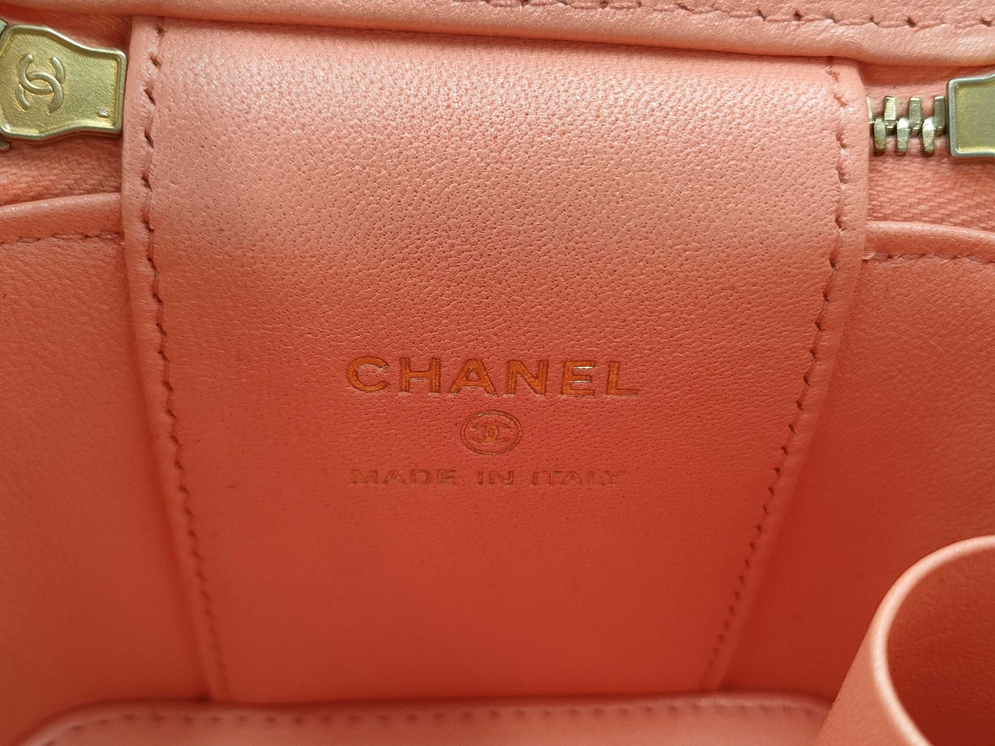 CHANEL Vanity Chain Shoulder Bag Pink Vanity Bag