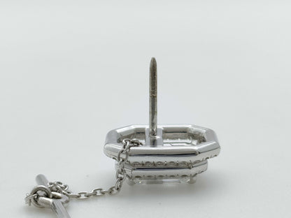HARRY WINSTON Harry Winston PT950 Pin Brooch with 1.54ct Emerald Cut Diamond, D/VS1, and 3.6g Pavé Diamonds.