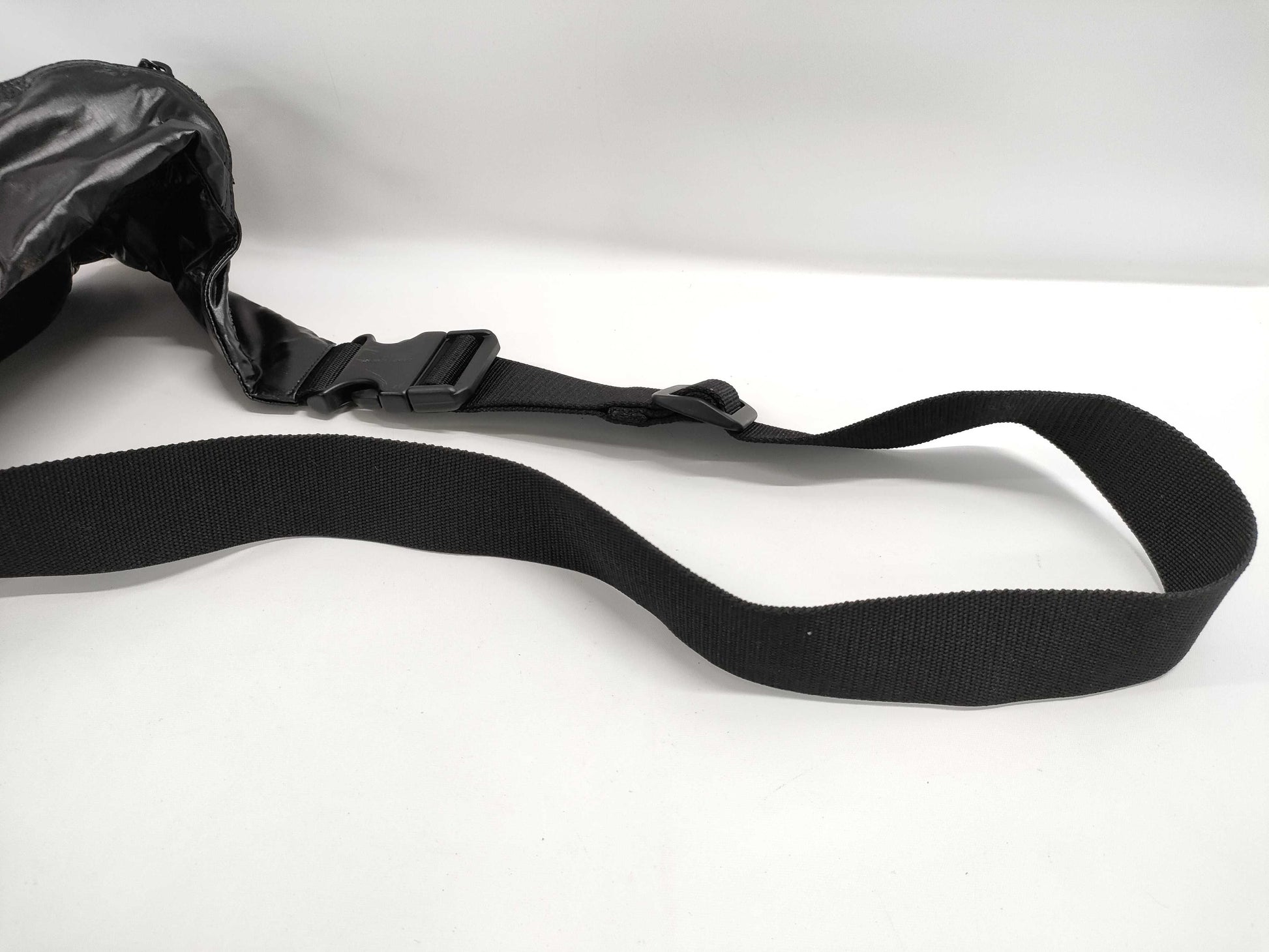 (10460_0313) SAINT LAURENT Body Bag Nylon Black Waist Bag