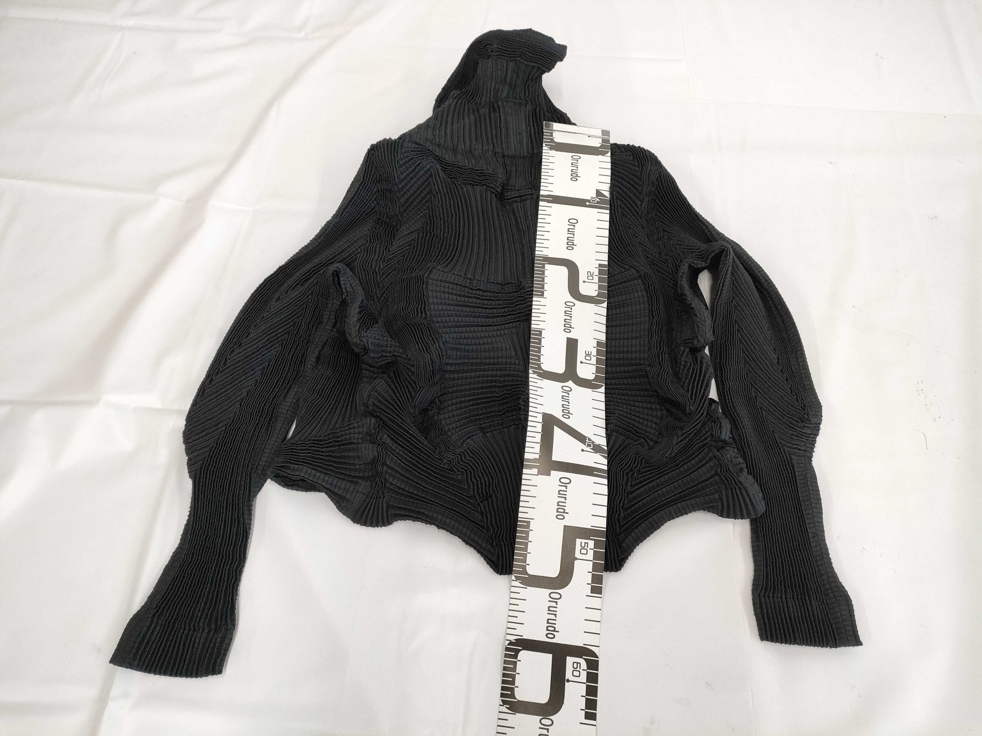(10462_0175) ISSEY MIYAKE ISSEYMIYAKE Issey Miyake IM84FD541 Pleated Steam Stretch Jacket 3D Steam Black 2 Jacket