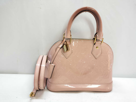 LOUIS VUITTON Vernis Louis Vuitton Alma BB Vernis Handbag